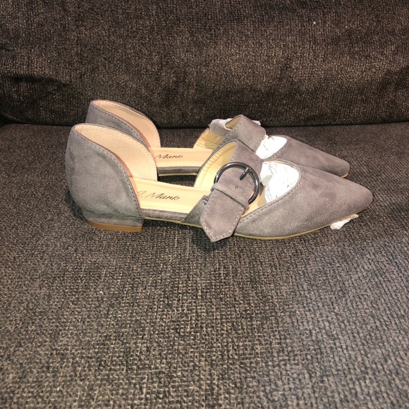 Shoe - Picture 3 of 6